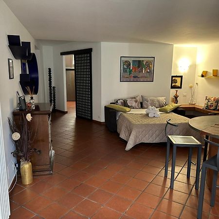 Historic Center Via Po Apartment Turin Exterior foto