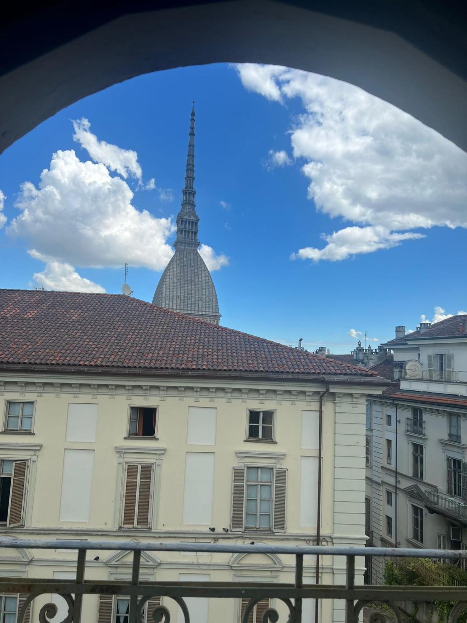 Historic Center Via Po Apartment Turin Exterior foto